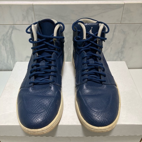 RARE Jordan 1 Retro High Nouveau Navy Snake Size 10.5 - Picture 4 of 9